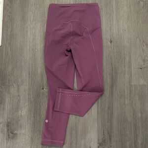 lululemon athletica Women's 3/4 Leggings in Deep Purple